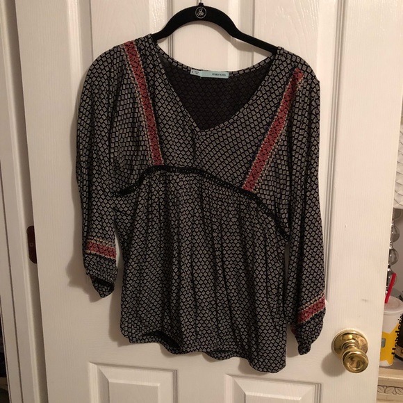 Size small Maurices top - Picture 1 of 2